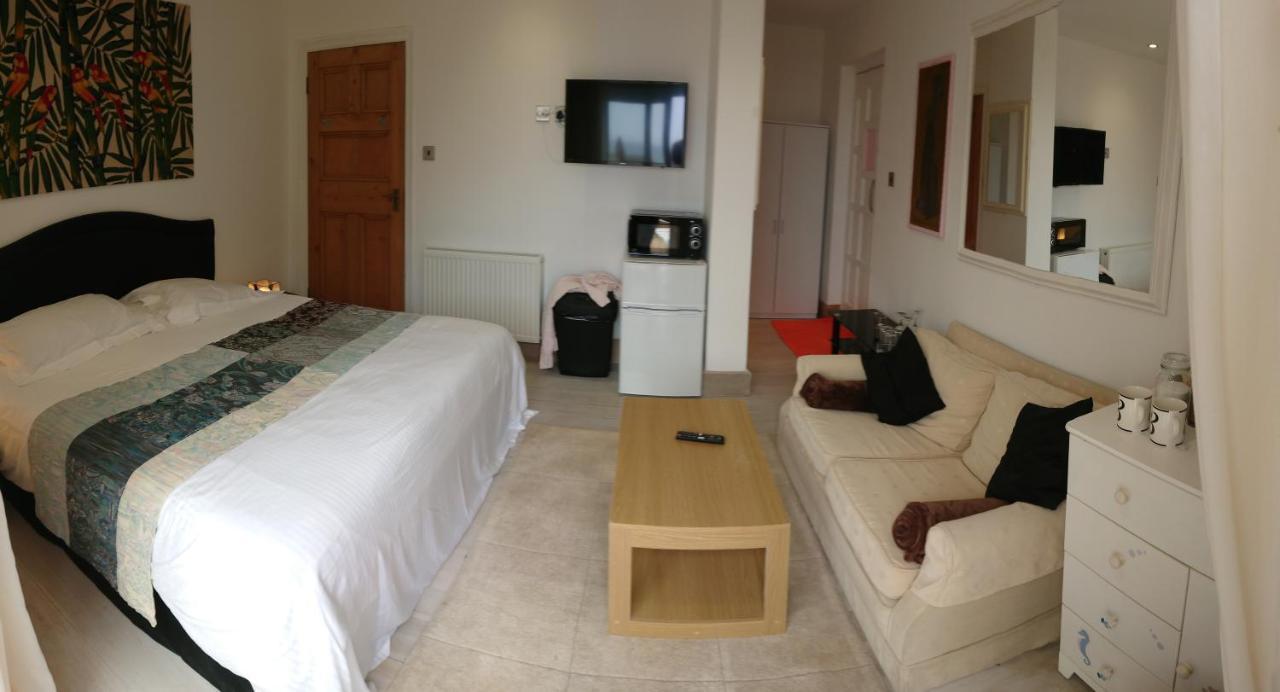 Surf Lookout - King Size En-Suite With Sea Views New Quay Eksteriør bilde